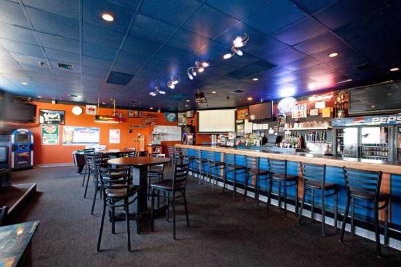 Quality Inn Thief River Falls Exterior photo