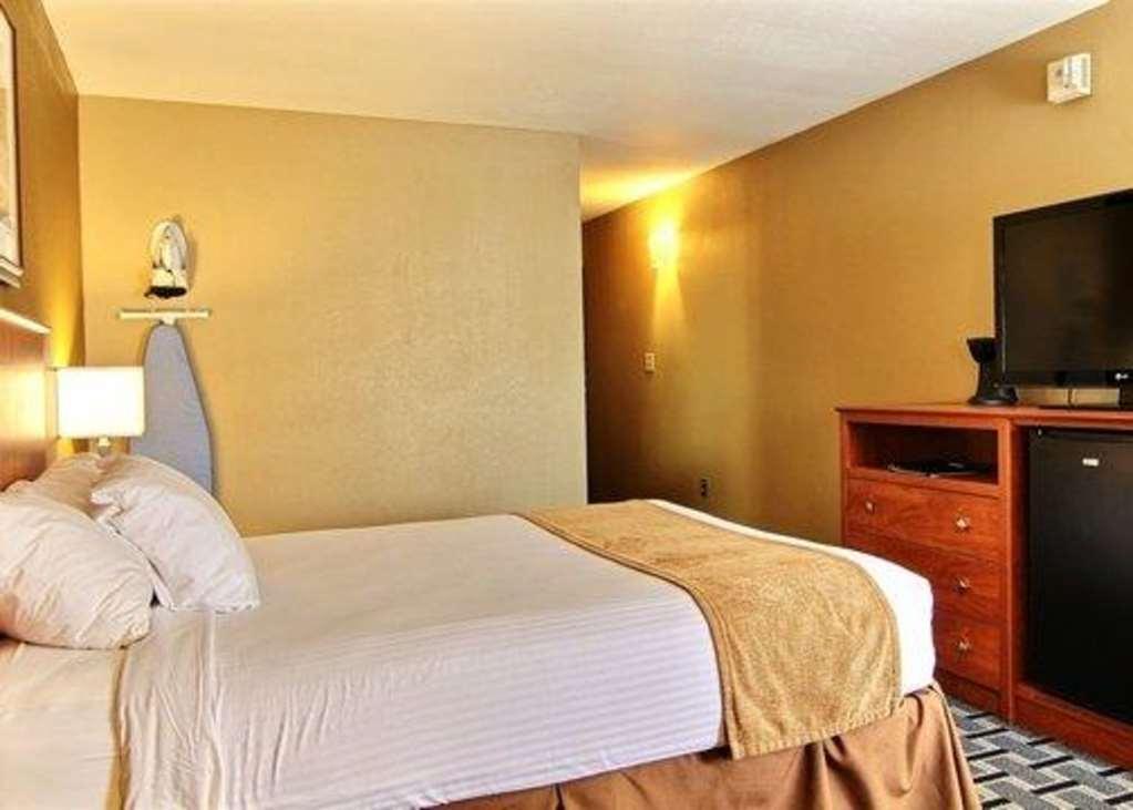 Quality Inn Thief River Falls Room photo